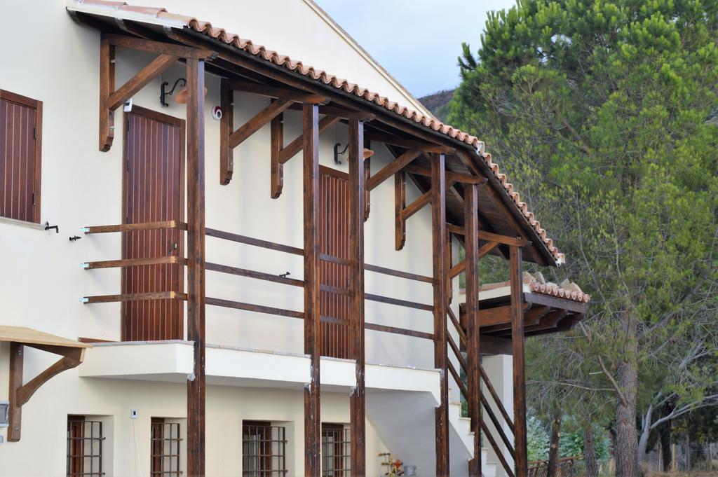 Pettineo Agriturismo Pattinaヴィラ エクステリア 写真