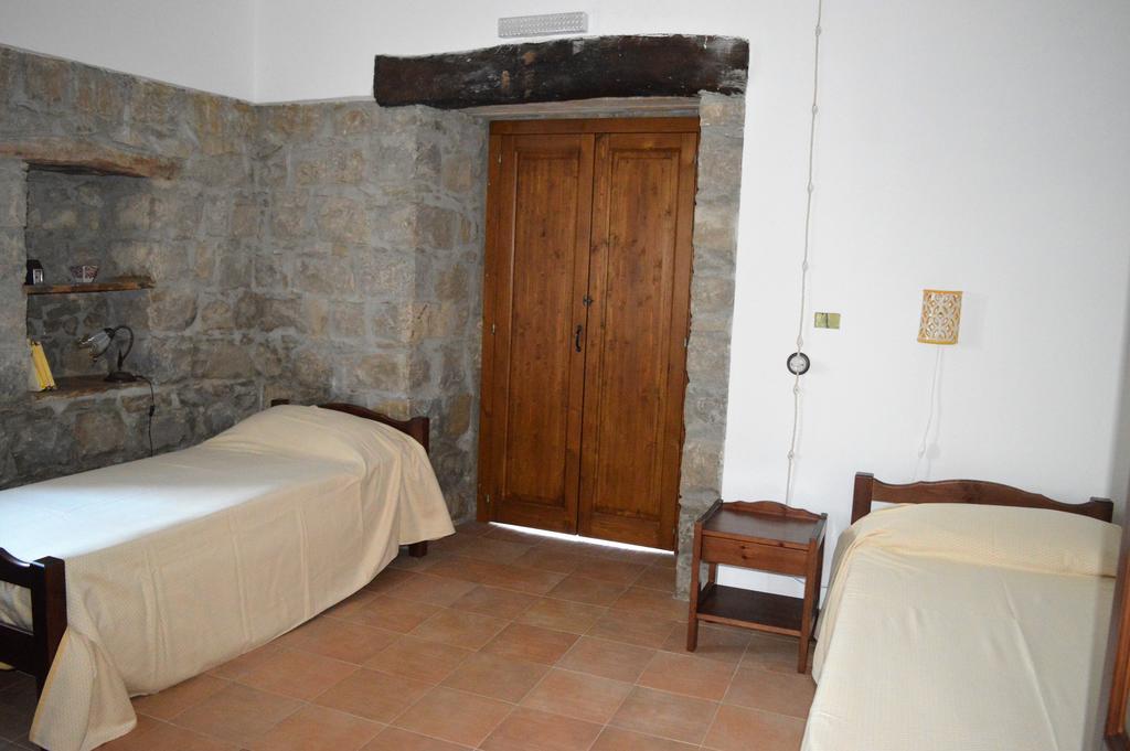 Pettineo Agriturismo Pattinaヴィラ エクステリア 写真